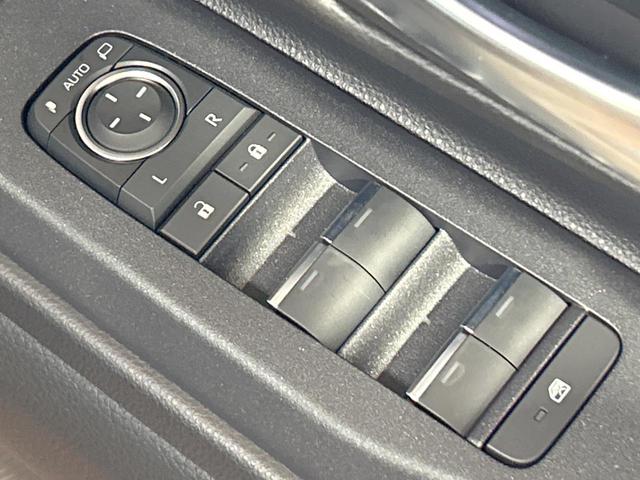 ランドクルーザー250 VX 禁煙車 サンルーフ JBLサウンド 全周囲カメラ 丸目ヘッドライト 12型ナビ トヨタチームメイト クリアランスソナー レーンアシスト デジタルインナーミラー ルーフレール ETC2.0(43枚目)