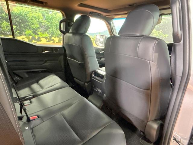 ランドクルーザー250 VX 禁煙車 サンルーフ JBLサウンド 全周囲カメラ 丸目ヘッドライト 12型ナビ トヨタチームメイト クリアランスソナー レーンアシスト デジタルインナーミラー ルーフレール ETC2.0(63枚目)