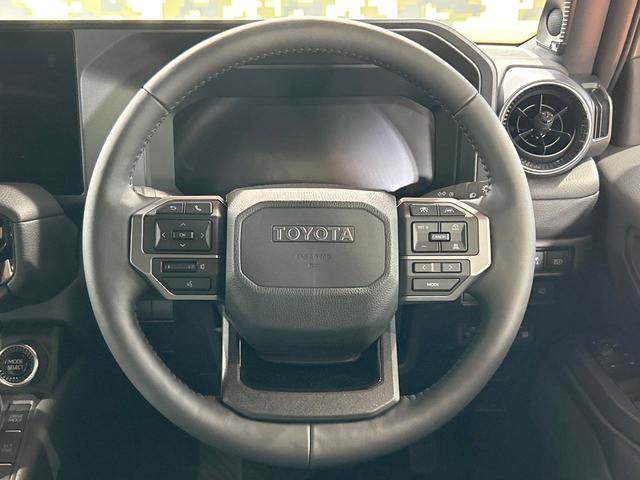 ランドクルーザー250 VX 禁煙車 サンルーフ JBLサウンド 全周囲カメラ 丸目ヘッドライト 12型ナビ トヨタチームメイト クリアランスソナー レーンアシスト デジタルインナーミラー ルーフレール ETC2.0(64枚目)