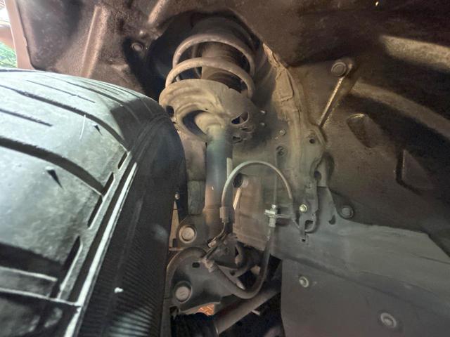 RAV4 G 禁煙 モデリスタエアロ 9型ディスプレイオーディオ 全周囲カメラ 電動リアゲート ブラインドスポットモニター デジタルインナーミラー シートヒーター ステアリングヒーター オートハイビーム ETC(19枚目)