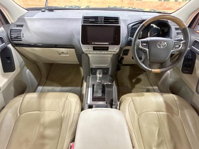 ランドクルーザープラド ＴＸ　禁煙車　サンルーフ　ルーフレール　ＳＤナビ　トヨタセーフティセンス　レーダークルーズ　ＬＥＤヘッドライト　クリアランスソナー　ウッドコンビステアリング　ＥＴＣ　オートエアコン　Ｂｌｕｅｔｏｏｔｈ再生（2枚目）