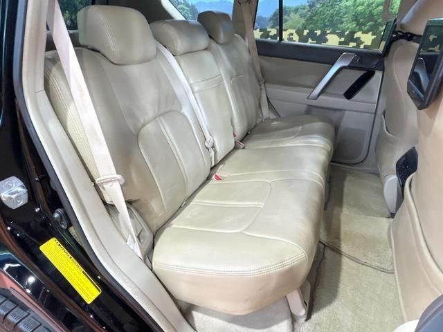 ランドクルーザープラド ＴＸ　禁煙車　サンルーフ　ルーフレール　ＳＤナビ　トヨタセーフティセンス　レーダークルーズ　ＬＥＤヘッドライト　クリアランスソナー　ウッドコンビステアリング　ＥＴＣ　オートエアコン　Ｂｌｕｅｔｏｏｔｈ再生（10枚目）