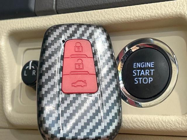 ランドクルーザープラド ＴＸ　禁煙車　サンルーフ　ルーフレール　ＳＤナビ　トヨタセーフティセンス　レーダークルーズ　ＬＥＤヘッドライト　クリアランスソナー　ウッドコンビステアリング　ＥＴＣ　オートエアコン　Ｂｌｕｅｔｏｏｔｈ再生（29枚目）