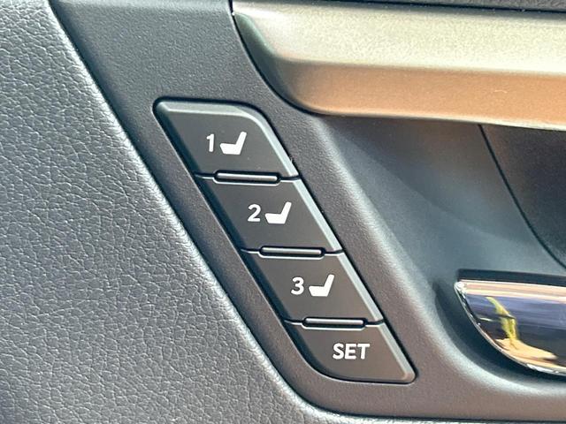 RX RX450h バージョンL 禁煙 サンルーフ マークレビンソンサウンド モデリスタエアロ ヘッドアップディスプレイ 全周囲カメラ ブラインドスポットモニター シートベンチレーション ステアリングヒーター 電動リアゲート ETC(30枚目)