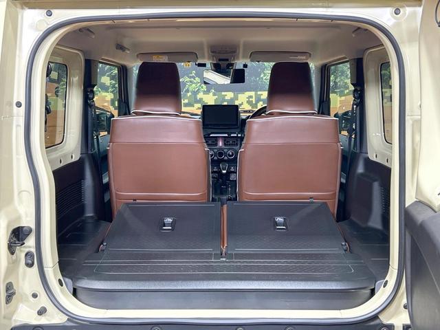 ジムニー ＸＬ　禁煙車　１１型ディスプレイオーディオ　バックカメラ　デジタルインナーミラー　スズキセーフティサポート　シートヒーター　オートエアコン　ダウンヒルアシスト　アイドリングストップ　ＥＴＣ（11枚目）