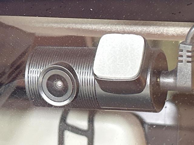 ジムニー ＸＬ　禁煙車　１１型ディスプレイオーディオ　バックカメラ　デジタルインナーミラー　スズキセーフティサポート　シートヒーター　オートエアコン　ダウンヒルアシスト　アイドリングストップ　ＥＴＣ（22枚目）