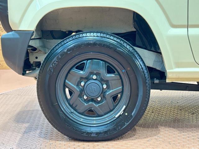 ジムニー ＸＬ　禁煙車　１１型ディスプレイオーディオ　バックカメラ　デジタルインナーミラー　スズキセーフティサポート　シートヒーター　オートエアコン　ダウンヒルアシスト　アイドリングストップ　ＥＴＣ（25枚目）