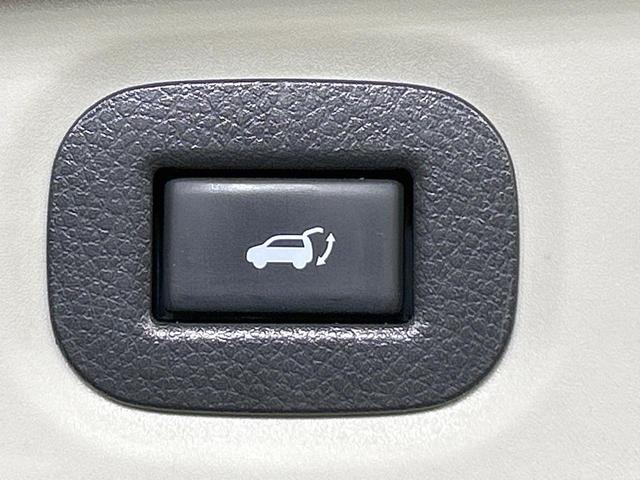 エクストレイル 20Xi 禁煙車 全周囲カメラ プロパイロット 純正SDナビ デジタルインナーミラー クリアランスソナー LEDヘッドライト 電動リアゲート 純正18インチAW ダウンヒルアシスト Bluetooth ETC(7枚目)