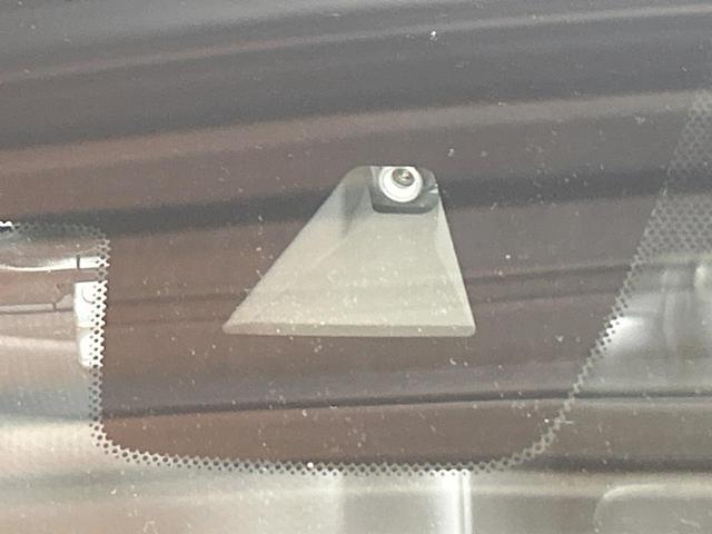 エクストレイル 20Xi 禁煙車 全周囲カメラ プロパイロット 純正SDナビ デジタルインナーミラー クリアランスソナー LEDヘッドライト 電動リアゲート 純正18インチAW ダウンヒルアシスト Bluetooth ETC(8枚目)