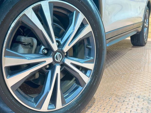 エクストレイル 20Xi 禁煙車 全周囲カメラ プロパイロット 純正SDナビ デジタルインナーミラー クリアランスソナー LEDヘッドライト 電動リアゲート 純正18インチAW ダウンヒルアシスト Bluetooth ETC(14枚目)