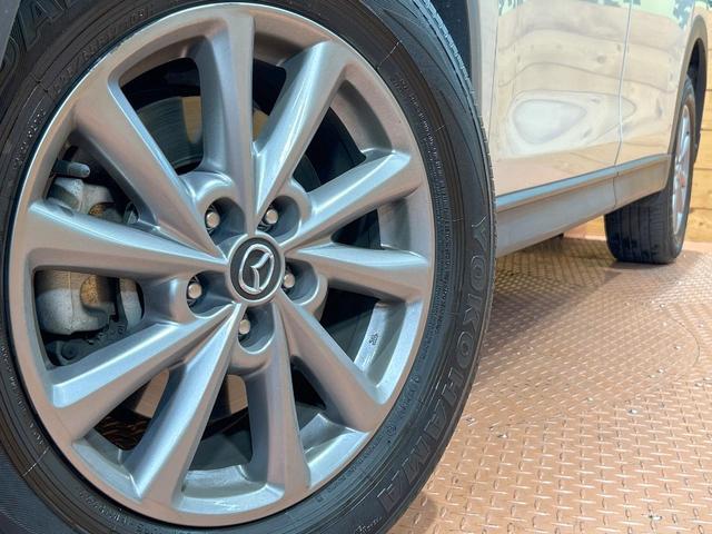 ＣＸ－８ ＸＤ　スマートエディション　禁煙車　１０型ナビ　全周囲カメラ　レーダークルーズ　シートヒーター　パワーシート　電動リアゲート　ＬＥＤヘッド　オートハイビーム　ブラインドスポットモニター　ヘッドアップディスプレイ　ＥＴＣ（14枚目）