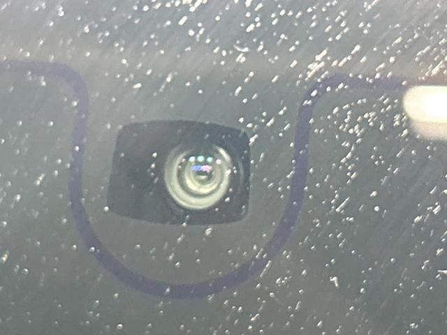 セレナ ｅ－パワー　ハイウェイスターＶ　登録済未使用車　両側電動ドア　１２型ナビ　全周囲カメラ　プロパイロット　インテリジェントミラー　ＬＥＤヘッド＆フォグ　オートハイビーム　ダブルエアコン　ＥＴＣ　フルセグ　ブラインドスポットモニター（64枚目）