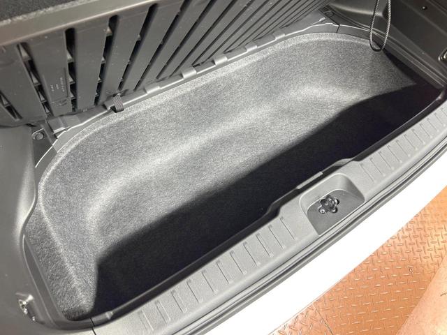 セレナ ｅ－パワー　ハイウェイスターＶ　登録済未使用車　両側電動ドア　１２型ナビ　全周囲カメラ　プロパイロット　インテリジェントミラー　ＬＥＤヘッド＆フォグ　オートハイビーム　ダブルエアコン　ＥＴＣ　フルセグ　ブラインドスポットモニター（66枚目）