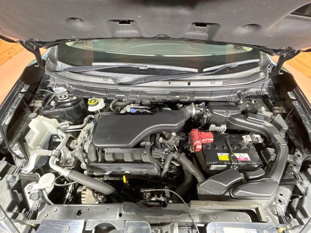 エクストレイル ２０Ｘｉ　禁煙車　全周囲カメラ　プロパイロット　純正９型ナビ　デジタルインナーミラー　電動リアゲート　シートヒーター　クリアランスソナー　ＬＥＤヘッドライト　純正１８インチＡＷ　オートエアコン　パワーシート（19枚目）