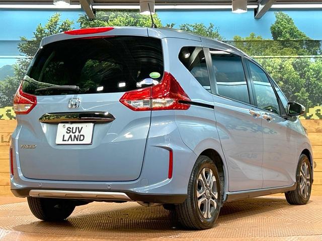 フリード クロスター・ホンダセンシング　禁煙車　両側電動ドア　純正ＳＤナビ　ホンダセンシング　クリアランスソナー　レーダークルーズ　ＬＥＤヘッドライト　バックカメラ　純正１５インチＡＷ　ウォークスルー　ＥＴＣ　オートエアコン　オートライト（18枚目）