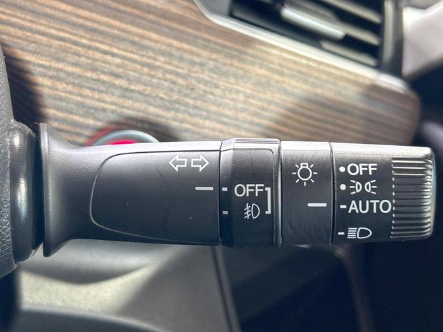 フリード クロスター・ホンダセンシング　禁煙車　両側電動ドア　純正ＳＤナビ　ホンダセンシング　クリアランスソナー　レーダークルーズ　ＬＥＤヘッドライト　バックカメラ　純正１５インチＡＷ　ウォークスルー　ＥＴＣ　オートエアコン　オートライト（36枚目）