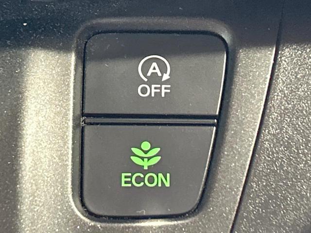 フリード クロスター・ホンダセンシング　禁煙車　両側電動ドア　純正ＳＤナビ　ホンダセンシング　クリアランスソナー　レーダークルーズ　ＬＥＤヘッドライト　バックカメラ　純正１５インチＡＷ　ウォークスルー　ＥＴＣ　オートエアコン　オートライト（41枚目）