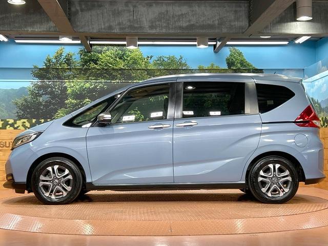フリード クロスター・ホンダセンシング　禁煙車　両側電動ドア　純正ＳＤナビ　ホンダセンシング　クリアランスソナー　レーダークルーズ　ＬＥＤヘッドライト　バックカメラ　純正１５インチＡＷ　ウォークスルー　ＥＴＣ　オートエアコン　オートライト（48枚目）