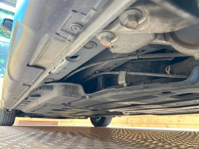 フリード クロスター・ホンダセンシング　禁煙車　両側電動ドア　純正ＳＤナビ　ホンダセンシング　クリアランスソナー　レーダークルーズ　ＬＥＤヘッドライト　バックカメラ　純正１５インチＡＷ　ウォークスルー　ＥＴＣ　オートエアコン　オートライト（59枚目）