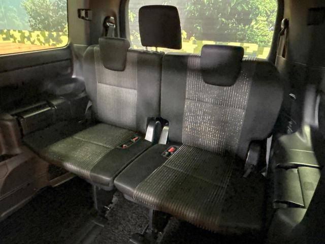 ヴォクシー ＺＳ　煌　禁煙車　後席モニター　純正１０型ナビ　両側電動ドア　トヨタセーフティセンス　クルーズコントロール　ＬＥＤヘッドライト　純正１６インチアルミホイール　オートエアコン　オートマチックハイビーム　ＥＴＣ（35枚目）