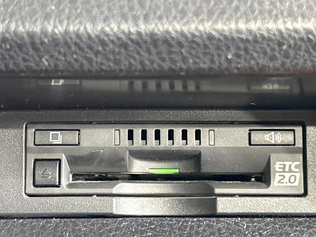 ヴォクシー ＺＳ　煌　禁煙車　後席モニター　純正１０型ナビ　両側電動ドア　トヨタセーフティセンス　クルーズコントロール　ＬＥＤヘッドライト　純正１６インチアルミホイール　オートエアコン　オートマチックハイビーム　ＥＴＣ（42枚目）