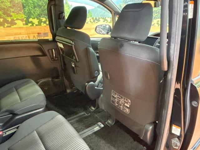 ヴォクシー ＺＳ　煌　禁煙車　後席モニター　純正１０型ナビ　両側電動ドア　トヨタセーフティセンス　クルーズコントロール　ＬＥＤヘッドライト　純正１６インチアルミホイール　オートエアコン　オートマチックハイビーム　ＥＴＣ（58枚目）