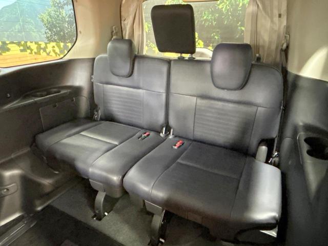 セレナ e-パワー ルキシオン 禁煙車 後席モニター 全周囲カメラ プロパイロット ワイヤレス充電 パーキングアシスト 衝突被害軽減システム 両側電動ドア ヘッドアップディスプレイ ビルトインETC 純正16インチAW 車線逸脱警報(25枚目)