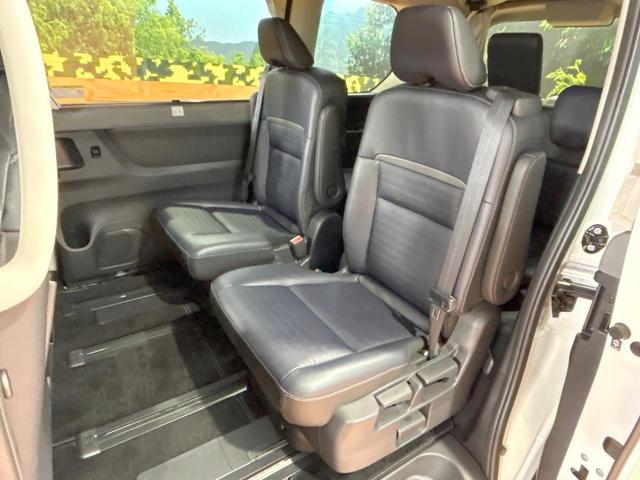 セレナ e-パワー ルキシオン 禁煙車 後席モニター 全周囲カメラ プロパイロット ワイヤレス充電 パーキングアシスト 衝突被害軽減システム 両側電動ドア ヘッドアップディスプレイ ビルトインETC 純正16インチAW 車線逸脱警報(26枚目)