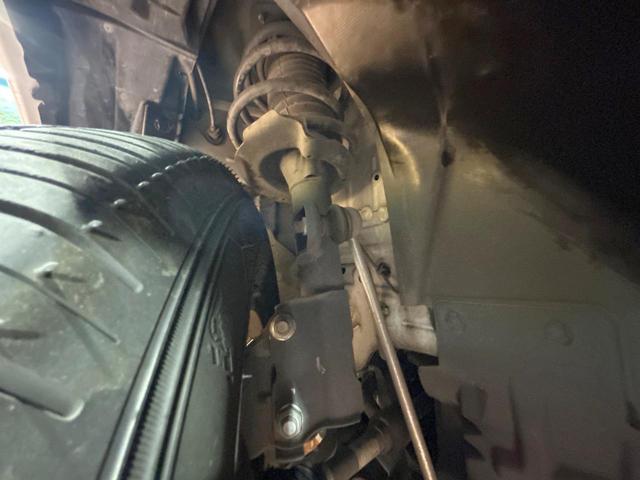 セレナ e-パワー ルキシオン 禁煙車 後席モニター 全周囲カメラ プロパイロット ワイヤレス充電 パーキングアシスト 衝突被害軽減システム 両側電動ドア ヘッドアップディスプレイ ビルトインETC 純正16インチAW 車線逸脱警報(33枚目)