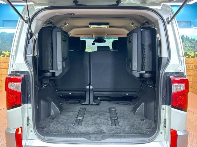 デリカD:5 P 禁煙車 後席モニター 両側電動ドア 電動サイドステップ BIGX11型ナビ 全周囲カメラ ブラインドスポットモニター 電動リアゲート レーダークルーズ LEDヘッドライト シートヒーター ETC(11枚目)