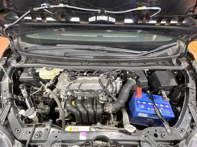 ノア Ｓｉ　ダブルバイビー　禁煙車　モデリスタエアロ　ＢＩＧＸ１１インチナビ　両側電動ドア　後席モニター　バックカメラ　衝突被害軽減　ハーフレザーシート　コーナーセンサー　ＬＥＤヘッド　ビルトインＥＴＣ　純正１６インチアルミ（18枚目）