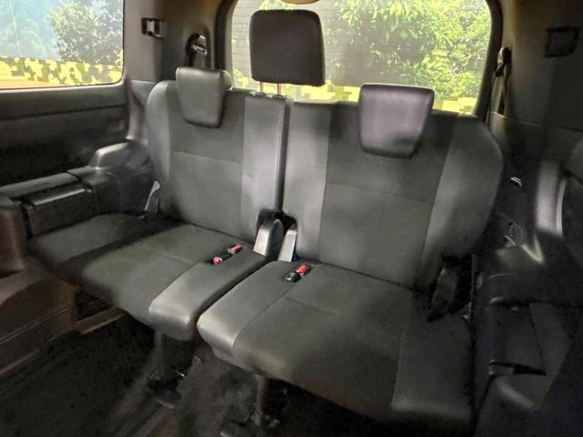 ノア Ｓｉ　ダブルバイビー　禁煙車　モデリスタエアロ　ＢＩＧＸ１１インチナビ　両側電動ドア　後席モニター　バックカメラ　衝突被害軽減　ハーフレザーシート　コーナーセンサー　ＬＥＤヘッド　ビルトインＥＴＣ　純正１６インチアルミ（31枚目）