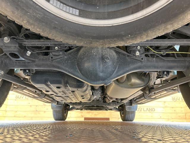 ランドクルーザープラド TX Lパッケージ 70thアニバーサリーリミテッド 禁煙 サンルーフ メーカーナビ 全周囲カメラ ブラインドスポットモニター レーダークルーズ シートベンチレーション ルーフレール パワーシート ETC スーパーライブサウンド オートハイビーム(19枚目)