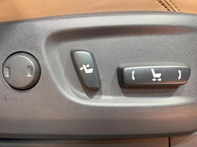 ランドクルーザープラド TX Lパッケージ 70thアニバーサリーリミテッド 禁煙 サンルーフ メーカーナビ 全周囲カメラ ブラインドスポットモニター レーダークルーズ シートベンチレーション ルーフレール パワーシート ETC スーパーライブサウンド オートハイビーム(41枚目)