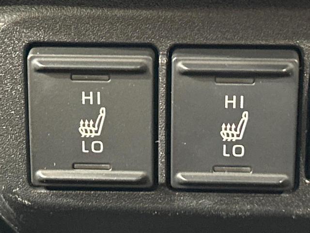 シエンタ ハイブリッドZ 禁煙 後席モニター シートヒーター 純正10.5型ナビ 純正ドラレコ 全周囲カメラ ブラインドスポットモニター オプション15インチAW DVD&CD ETC 両側電動ドア オートハイビーム(4枚目)