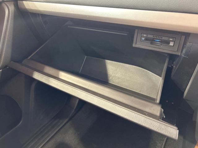 ランドクルーザープラド TX Lパッケージ 70thアニバーサリーリミテッド 禁煙車 サンルーフ 全周囲カメラ 7人乗り メーカーナビ レーダークルーズ オートハイビーム ルーフレール シートベンチレーション LEDヘッド&フォグ ETC フルセグ オートエアコン(43枚目)