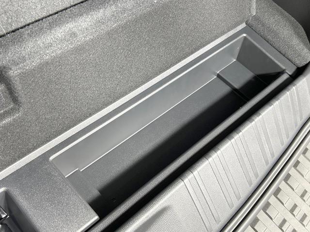 ランドクルーザー２５０ ＶＸ　禁煙車　サンルーフ　丸目ヘッドライト　トヨタチームメイト　モデリスタパッケージ　１２型ディスプレイ　全周囲カメラ　デジタルミラー　ブラインドスポット　クリアランスソナー　レーダークルーズ（69枚目）