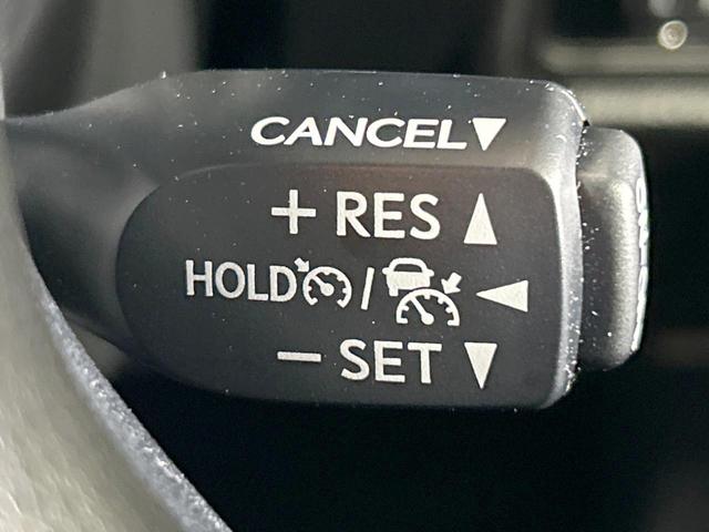 ランドクルーザープラド TX Lパッケージ 禁煙車 サンルーフ バックカメラ 黒革シート シートベンチレーション センターデフロック セーフティセンス レーダークルーズ レーンアシスト オートマチックハイビーム クリアランスソナー ETC(7枚目)