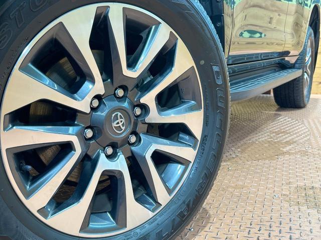 ランドクルーザープラド TX Lパッケージ 禁煙車 サンルーフ バックカメラ 黒革シート シートベンチレーション センターデフロック セーフティセンス レーダークルーズ レーンアシスト オートマチックハイビーム クリアランスソナー ETC(13枚目)