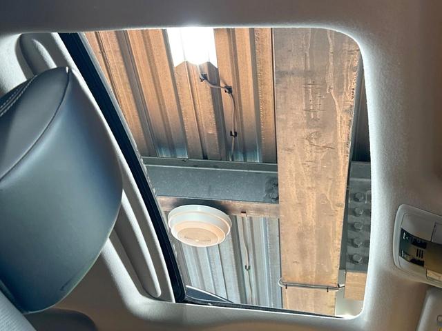 ランドクルーザープラド TX Lパッケージ 禁煙車 サンルーフ バックカメラ 黒革シート シートベンチレーション センターデフロック セーフティセンス レーダークルーズ レーンアシスト オートマチックハイビーム クリアランスソナー ETC(21枚目)