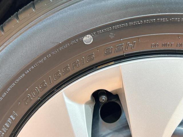 ヤリスクロス ハイブリッドX 禁煙車 8型ナビ バックカメラ セーフティセンス レーダークルーズ レーンアシスト クリアランスソナー オートマチックハイビーム LEDヘッド Bluetooth接続 オートエアコン ETC(25枚目)