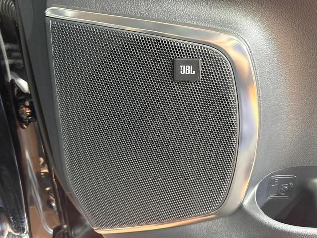 アルファード ２．５Ｓ　Ｃパッケージ　禁煙車　サンルーフ　モデリスタ　後席モニター　１０型ナビ　ＪＢＬサウンド　全周囲カメラ　両側パワスラ　レーダークルーズ　シートベンチレーション　デジタルミラー　ＣＤ＆ＤＶＤ　ブラインドスポットモニター（22枚目）