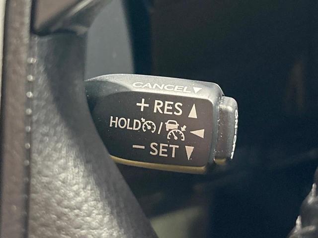 ランドクルーザープラド ＴＸ　Ｌパッケージ　マットブラックエディション　禁煙車　サンルーフ　９型ナビ　フルセグ　ルーフレール　トヨタセーフティセンス　レーダークルーズ　ＬＥＤヘッドライト　シートベンチレーション　純正１８インチＡＷ　パワーシート　バックカメラ　ＥＴＣ（6枚目）