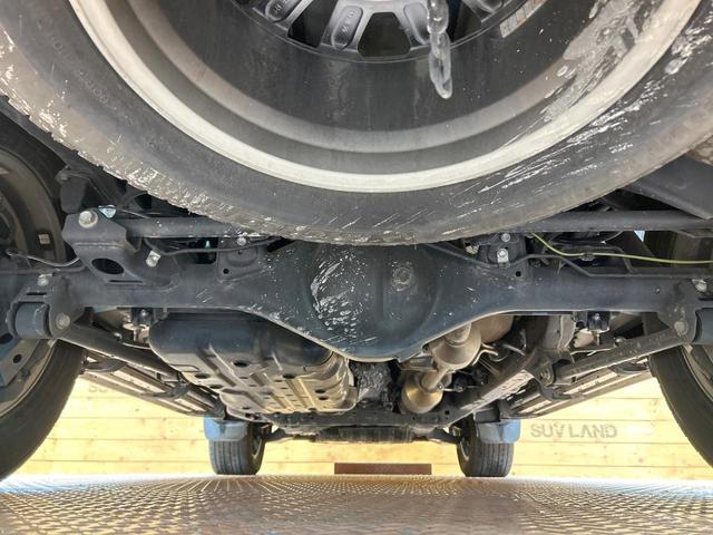 ランドクルーザープラド ＴＸ　Ｌパッケージ　マットブラックエディション　禁煙車　サンルーフ　９型ナビ　フルセグ　ルーフレール　トヨタセーフティセンス　レーダークルーズ　ＬＥＤヘッドライト　シートベンチレーション　純正１８インチＡＷ　パワーシート　バックカメラ　ＥＴＣ（20枚目）