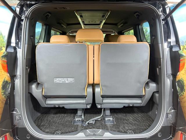 ヴェルファイアハイブリッド Ｚ　プレミア　禁煙　後席モニター　ユニバーサルステップ　ガラスルーフ　両側電動ドア　電動リアゲート　全周囲カメラ　デジタルインナーミラー　ヘッドアップディスプレイ　ＡＣ１００Ｖ　シートベンチレーション　ＥＴＣ（12枚目）