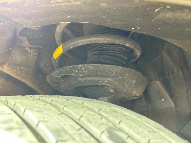 ヴェルファイアハイブリッド Ｚ　プレミア　禁煙　後席モニター　ユニバーサルステップ　ガラスルーフ　両側電動ドア　電動リアゲート　全周囲カメラ　デジタルインナーミラー　ヘッドアップディスプレイ　ＡＣ１００Ｖ　シートベンチレーション　ＥＴＣ（22枚目）