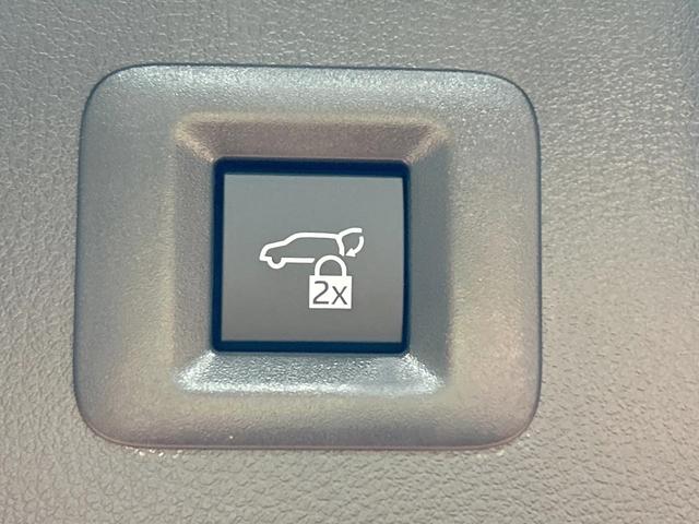 ヴェルファイアハイブリッド Ｚ　プレミア　禁煙　後席モニター　ユニバーサルステップ　ガラスルーフ　両側電動ドア　電動リアゲート　全周囲カメラ　デジタルインナーミラー　ヘッドアップディスプレイ　ＡＣ１００Ｖ　シートベンチレーション　ＥＴＣ（48枚目）