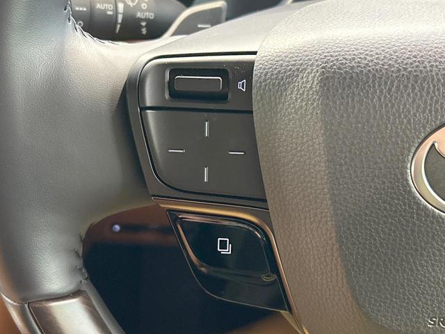 ヴェルファイアハイブリッド Ｚ　プレミア　禁煙　後席モニター　ユニバーサルステップ　ガラスルーフ　両側電動ドア　電動リアゲート　全周囲カメラ　デジタルインナーミラー　ヘッドアップディスプレイ　ＡＣ１００Ｖ　シートベンチレーション　ＥＴＣ（55枚目）