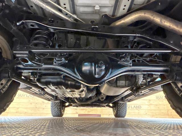 ＦＪクルーザー カラーパッケージ　禁煙車　オーディオ　クルーズコントロール　サイドステップ　フロントデアイサー　純正１７インチアルミホイール　リアコーナーセンサー　リアフォグランプ　キーレスエントリー　ＥＴＣ（64枚目）