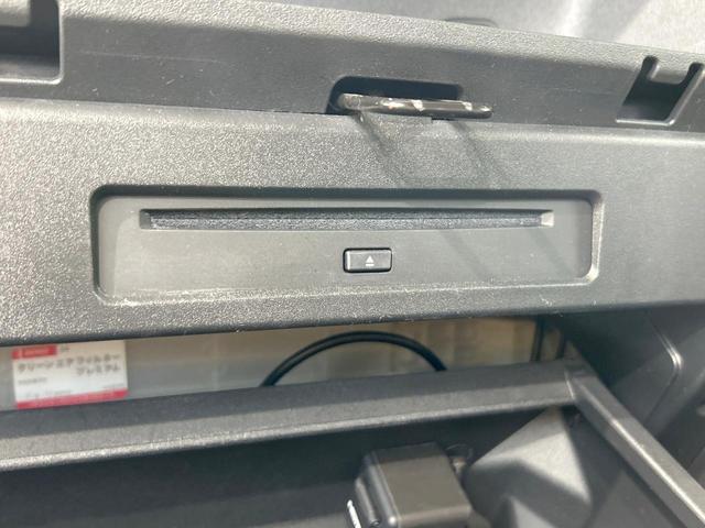 シエンタ ハイブリッドＺ　禁煙車　後席モニター　１０型ナビ　全周囲カメラ　両側電動ドア　レーダークルーズ　シートヒーター　ＡＣ１００Ｖ　ステアリングヒーター　ＥＴＣ　ドラレコ　オートハイビーム　ブラインドスポットモニター（40枚目）